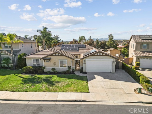 Detail Gallery Image 3 of 49 For 35405 Calendula Cir, Winchester,  CA 92596 - 4 Beds | 3 Baths