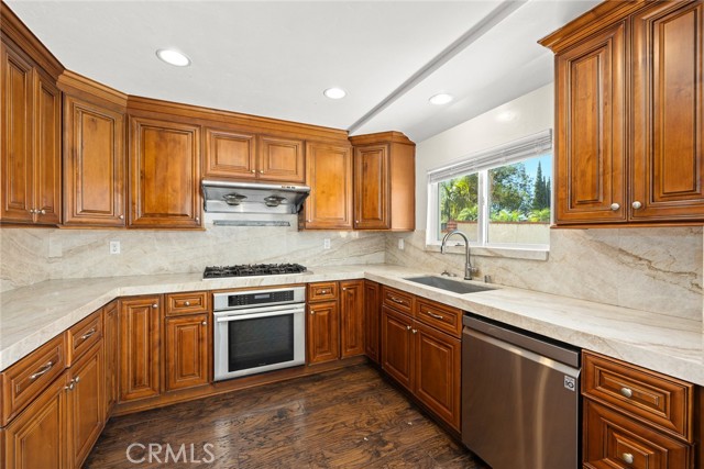 Detail Gallery Image 18 of 42 For 4555 via Del Buey, Yorba Linda,  CA 92886 - 3 Beds | 2/1 Baths