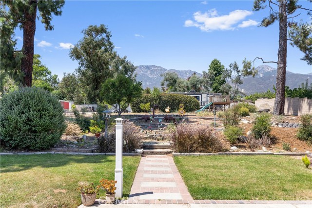 8010 Rosebud Street, Rancho Cucamonga CA: https://media.crmls.org/medias/8c9dc9bd-394e-4300-aed4-a6639e119b14.jpg