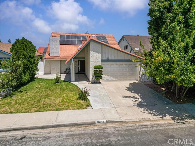 Detail Gallery Image 4 of 31 For 16513 Flower Glen Dr, Hacienda Heights,  CA 91745 - 6 Beds | 4 Baths