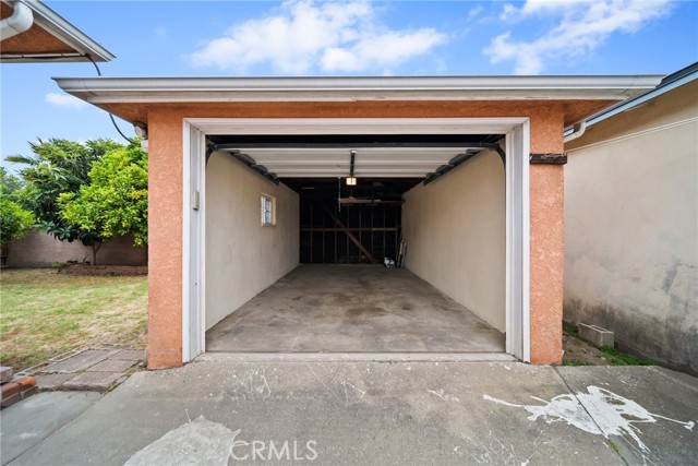 Detail Gallery Image 23 of 24 For 2034 W 165th St, Torrance,  CA 90504 - 3 Beds | 2 Baths