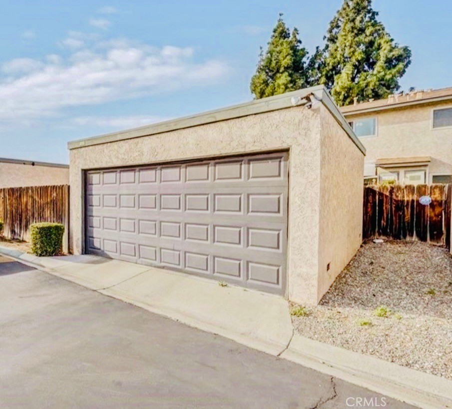 5085 Fashion Place, Riverside, CA 92504
