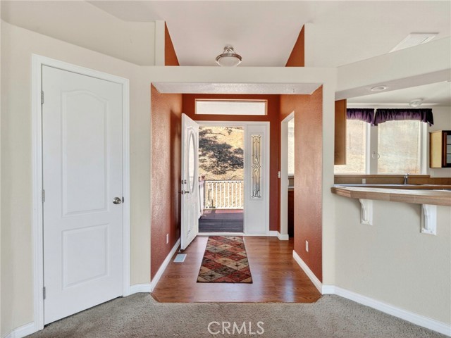2564 Indian Hill Road, Clearlake Oaks CA: https://media.crmls.org/medias/8c9f9ced-9882-467d-b1e8-17996bb92e99.jpg