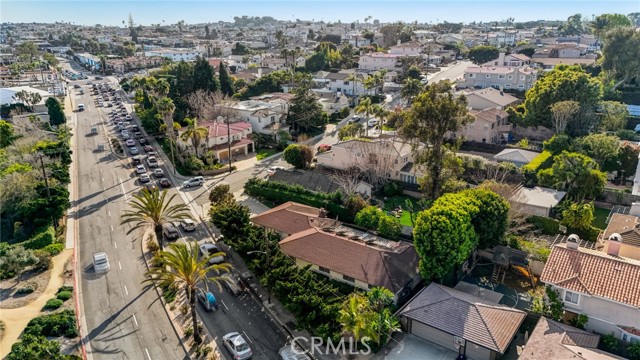 Detail Gallery Image 45 of 48 For 1769 Nelson Ave, Manhattan Beach,  CA 90266 - 4 Beds | 2 Baths