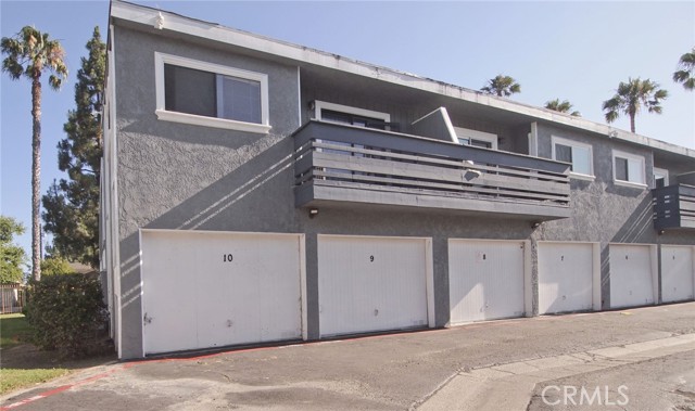 601 S Newhope Street, Santa Ana CA: https://media.crmls.org/medias/8ca219a6-7133-402b-96ec-1acba2fb9ffd.jpg
