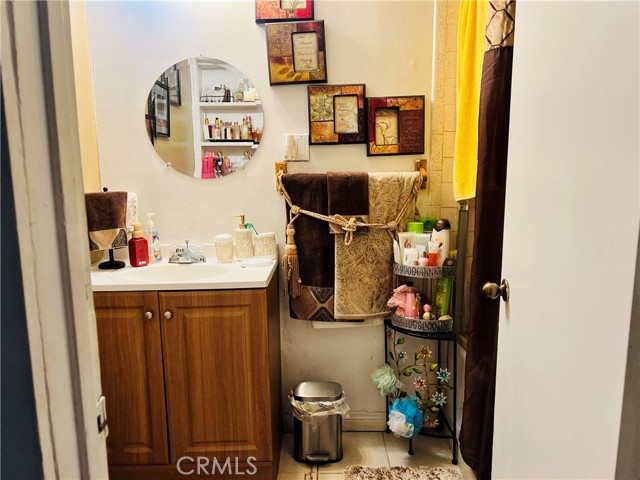 6976 Fairfax Drive, San Bernardino CA: https://media.crmls.org/medias/8ca22bcc-8528-4649-883d-e86bfc01d7d0.jpg