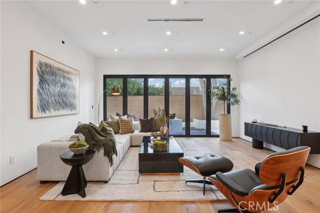 Image 6 of 69 For 5407 Via Del Valle