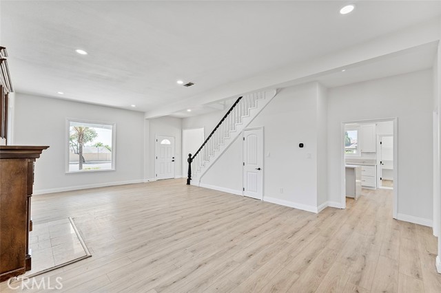 12887 Mount Vernon Avenue, Grand Terrace CA: https://media.crmls.org/medias/8ca269cc-a3d1-44d7-b500-b07d2fd0f953.jpg