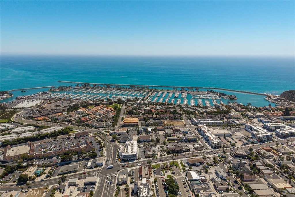 8ca30505 82d8 4dfd Aeb0 30607ea02bda