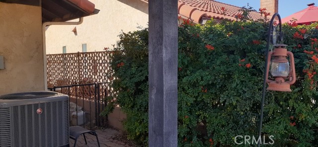 Detail Gallery Image 8 of 37 For 1484 Pepper Tree Dr, Hemet,  CA 92545 - 3 Beds | 2 Baths