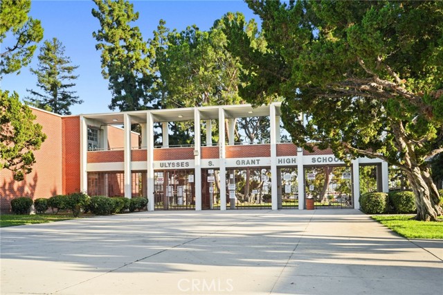 Detail Gallery Image 60 of 73 For 7057 Babcock Ave, North Hollywood,  CA 91605 - 3 Beds | 2 Baths