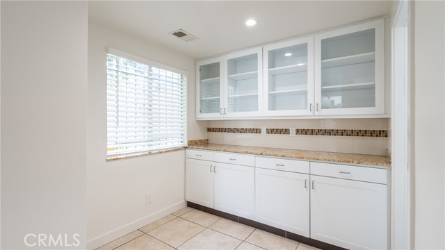 3747 Oak Glen Drive, Newbury Park CA: https://media.crmls.org/medias/8ca5e211-db3f-4b3f-9091-1e2928a12d0b.jpg