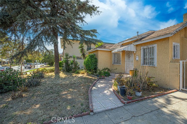913 East Maple Street photo 8