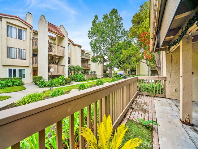 Detail Gallery Image 25 of 25 For 4861 Lago Dr #100,  Huntington Beach,  CA 92649 - 3 Beds | 2 Baths