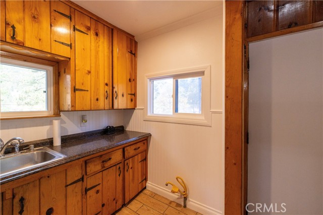 Detail Gallery Image 31 of 54 For 2242 Deep Creek Dr, Running Springs,  CA 92382 - 2 Beds | 2 Baths