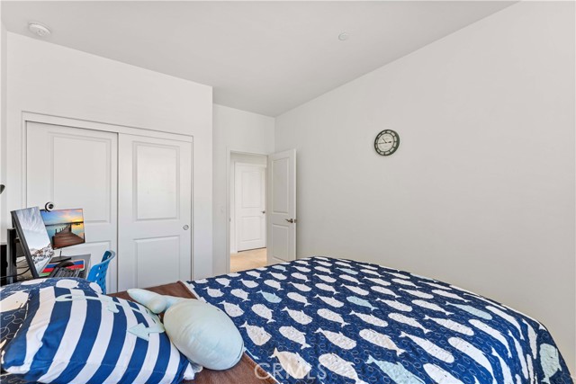 52 Norwich, Irvine CA: https://media.crmls.org/medias/8ca7c8f6-53aa-4235-8444-3439953e00bc.jpg