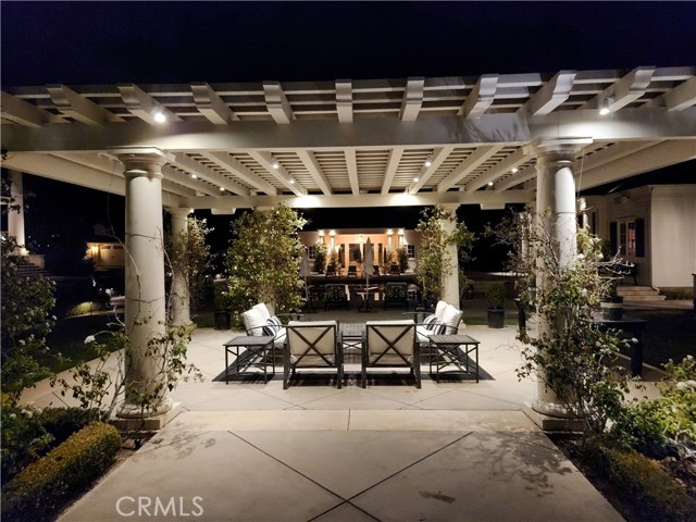 Detail Gallery Image 17 of 20 For 85 Crestview, Camarillo,  CA 93010 - 7 Beds | 8 Baths