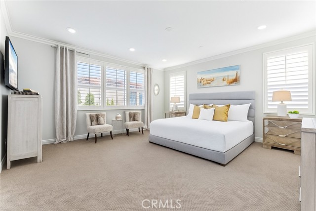 202 Geyser, Irvine CA: https://media.crmls.org/medias/8ca8deeb-d335-4690-b793-0d08b25b8d53.jpg