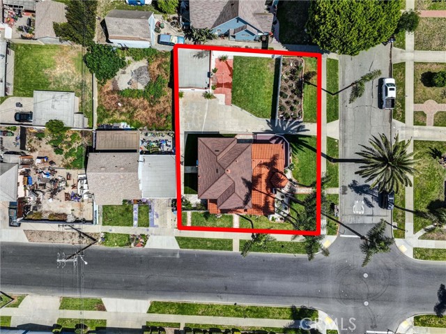 Detail Gallery Image 52 of 54 For 423 S Poinsettia Ave, Compton,  CA 90221 - 4 Beds | 3 Baths