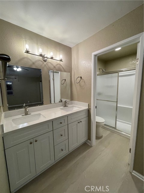 Detail Gallery Image 9 of 13 For 2753 via Segovia #5,  Fullerton,  CA 92835 - 3 Beds | 2/1 Baths