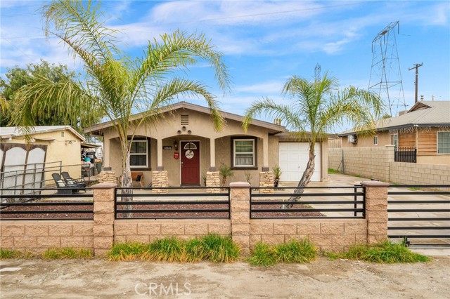 Detail Gallery Image 1 of 1 For 18656 11th St, Bloomington,  CA 92316 - 2 Beds | 1 Baths