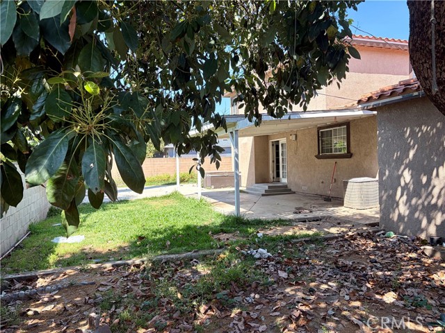 Detail Gallery Image 32 of 35 For 1042 W Mcfadden, Santa Ana,  CA 92707 - 5 Beds | 3/1 Baths