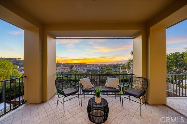 Detail Gallery Image 39 of 55 For 9 Vista Alberi, Newport Coast,  CA 92657 - 6 Beds | 6/1 Baths