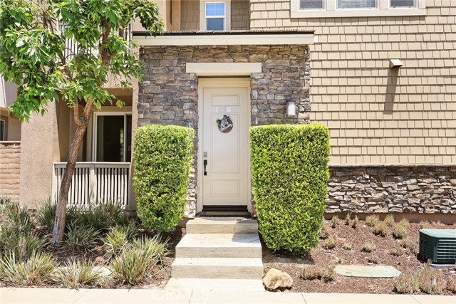 12260 Chorus Drive, Rancho Cucamonga CA: https://media.crmls.org/medias/8caaf7cc-dcec-4d49-8de8-fe6523c818f5.jpg