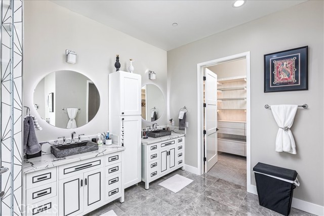 Detail Gallery Image 43 of 74 For 38000 via Vista Grande, Murrieta,  CA 92562 - 5 Beds | 5/2 Baths