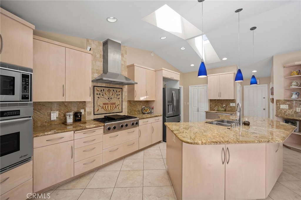 8361 Calle Del Cielo - photo 19