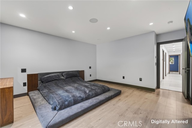 Detail Gallery Image 29 of 62 For 20431 Germain, Chatsworth,  CA 91311 - 5 Beds | 3/1 Baths