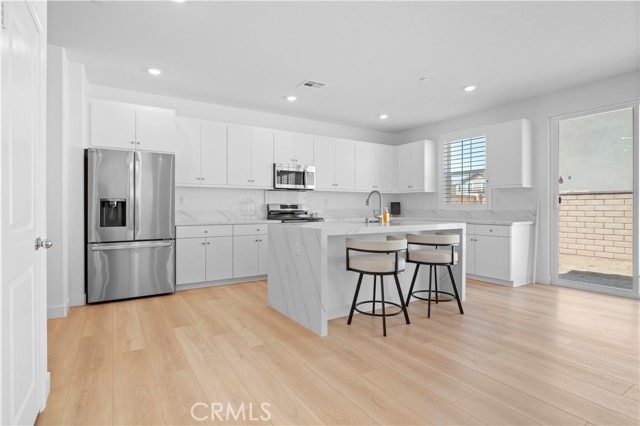 30310 Wild Oat Street, Murrieta CA: https://media.crmls.org/medias/8cac939f-bd3f-4a09-bc63-83d9800a7171.jpg