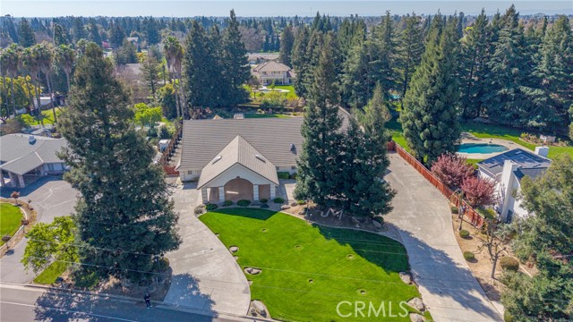 Detail Gallery Image 6 of 71 For 2394 E South Bear Creek Dr, Merced,  CA 95340 - 4 Beds | 4/1 Baths