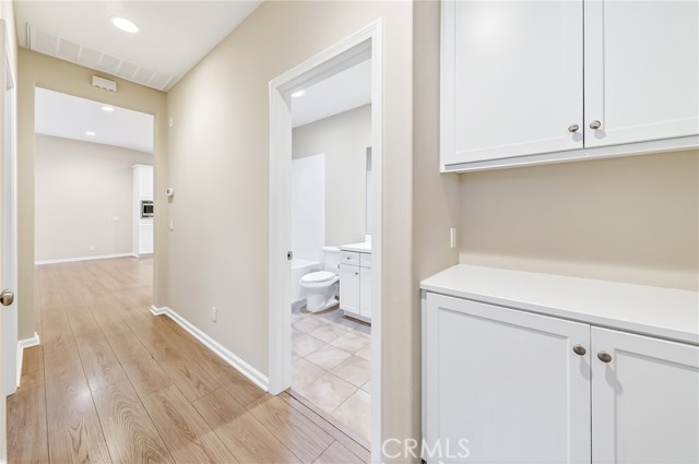 Detail Gallery Image 14 of 27 For 62 Granite, Irvine,  CA 92620 - 2 Beds | 2 Baths