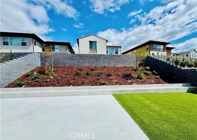 295 Autumn Way, Mission Viejo CA: https://media.crmls.org/medias/8cae87f7-e59a-4545-9f52-235e319d0730.jpg