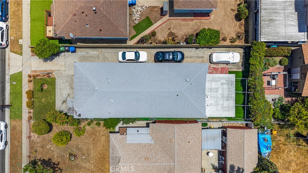 https://media.crmls.org/medias/8caeb62b-2b1e-47cb-b0d1-f86a8d8fe607.jpg?preset=X-Large