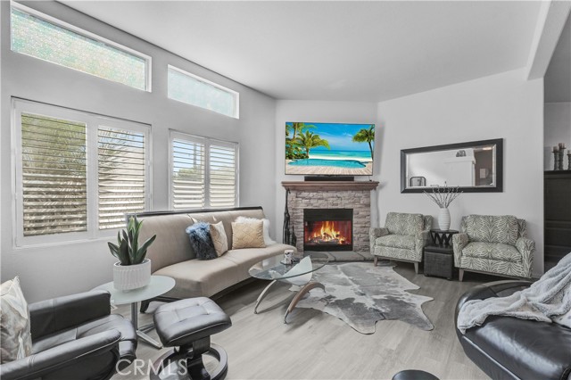 Front Image Thumbnail for CRRS25274357