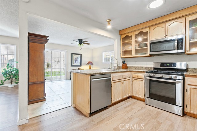 Detail Gallery Image 15 of 40 For 1103 Patricia Ln, Paso Robles,  CA 93446 - 3 Beds | 2 Baths