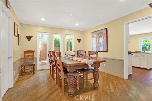 Detail Gallery Image 17 of 45 For 11967 Sunshine Ter, Studio City,  CA 91604 - 4 Beds | 3 Baths