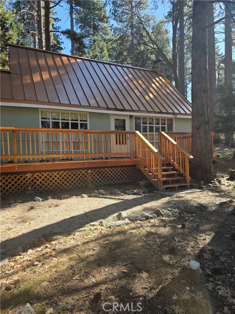 Detail Gallery Image 4 of 31 For 52745 Sylvan Way, Idyllwild,  CA 92549 - 2 Beds | 1 Baths