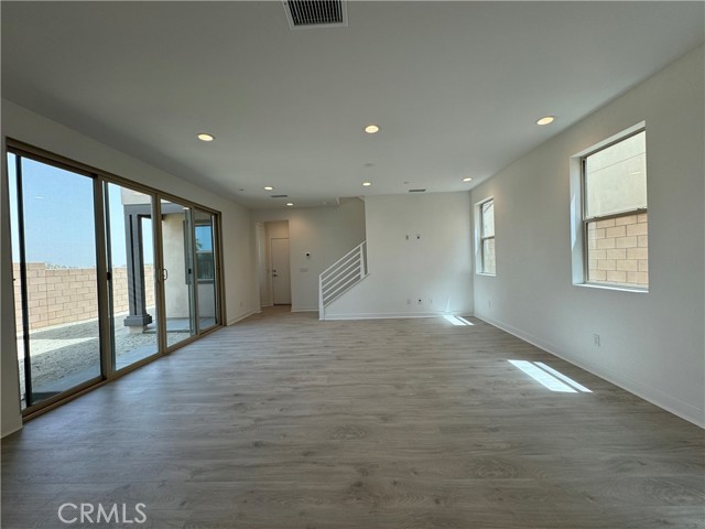 Detail Gallery Image 10 of 56 For 35929 Randall Ln, Palm Desert,  CA 92211 - 3 Beds | 2/1 Baths