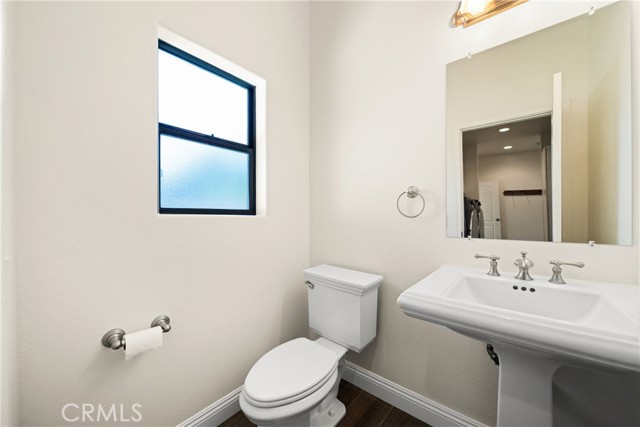 9394 Gum Tree Drive, Corona CA: https://media.crmls.org/medias/8cb28623-fd30-473d-9f51-210bf13283b0.jpg