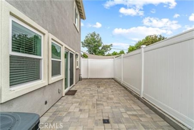 17165 Rinaldi Street, Granada Hills CA: https://media.crmls.org/medias/8cb30a0c-1c11-4679-bb9b-b87efca7fed7.jpg