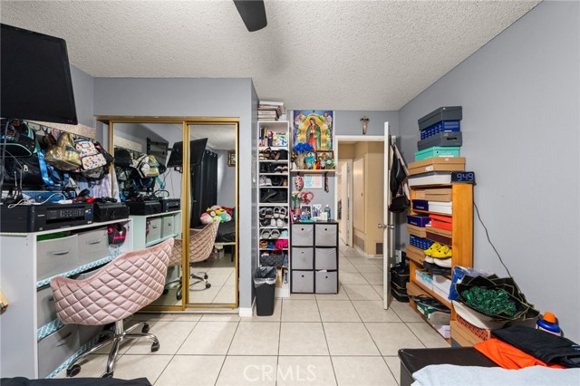 12597 Jalepeno Avenue, Chino CA: https://media.crmls.org/medias/8cb335c2-ae03-46a2-9ac1-baa277cda688.jpg