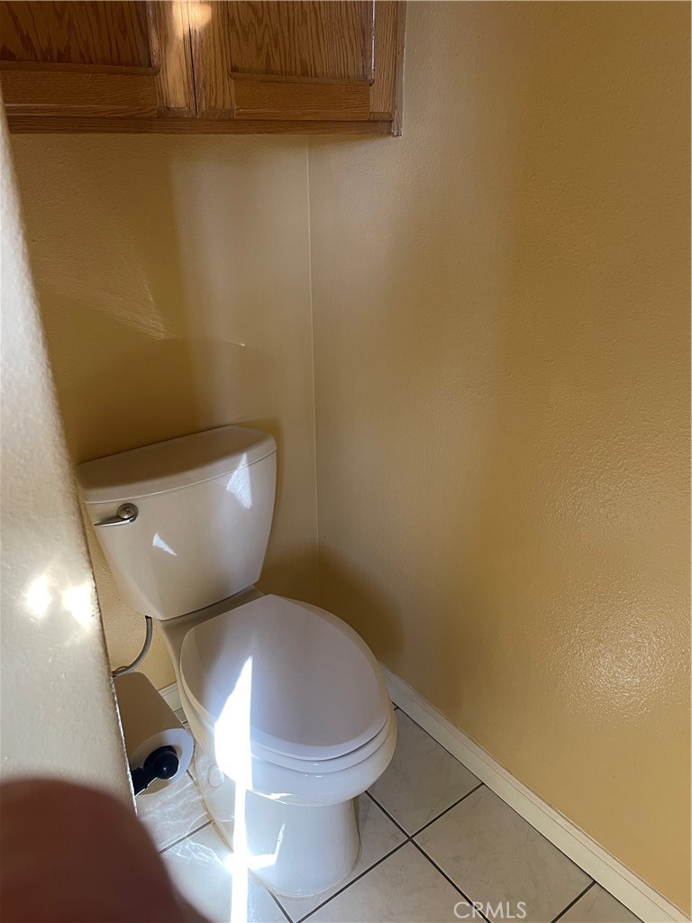 https://media.crmls.org/medias/8cb44b0b-be84-46dc-bc7e-0ea15138dd28.jpg?preset=X-Large