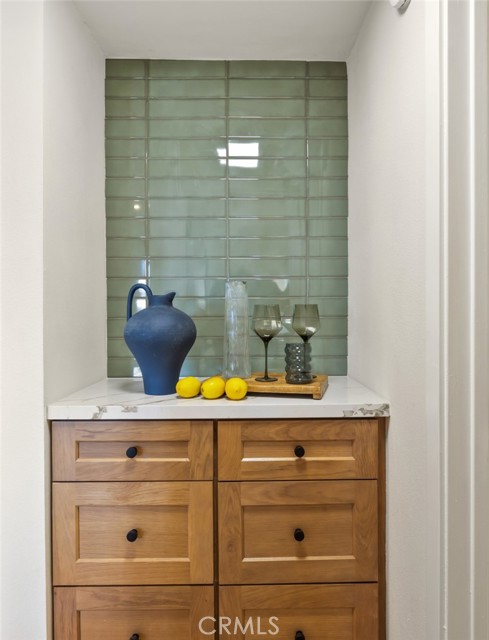 Detail Gallery Image 16 of 35 For 1010 Palm Ave #207,  West Hollywood,  CA 90069 - 2 Beds | 2 Baths