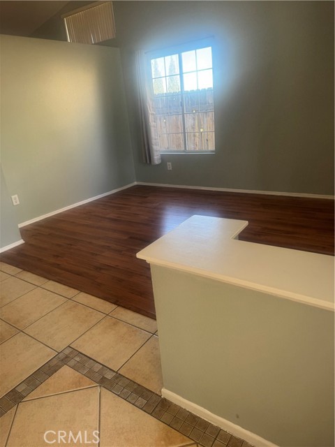 Detail Gallery Image 2 of 20 For 10606 Arlington, Adelanto,  CA 92301 - 4 Beds | 2 Baths