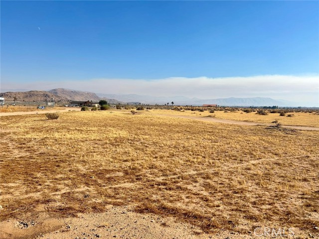Apple Valley, CA 92308
