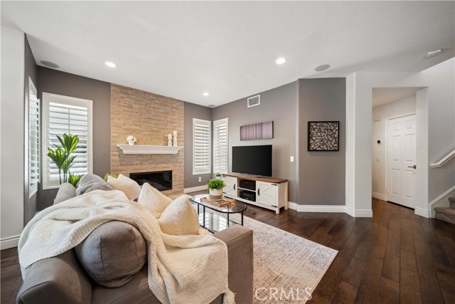 15 CANTORA, Lake Forest CA: https://media.crmls.org/medias/8cb75c7e-0ba4-421c-b3d5-b3c77f277e06.jpg