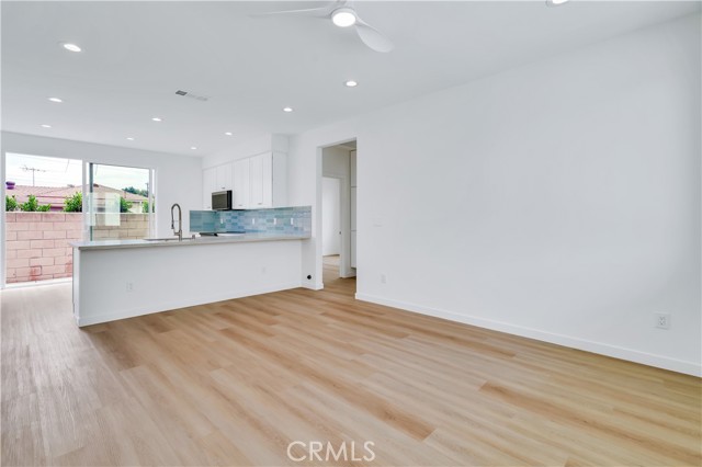 6168 Briercrest Avenue, Lakewood CA: https://media.crmls.org/medias/8cb7aa0e-27d6-43a5-a11b-868162725c35.jpg